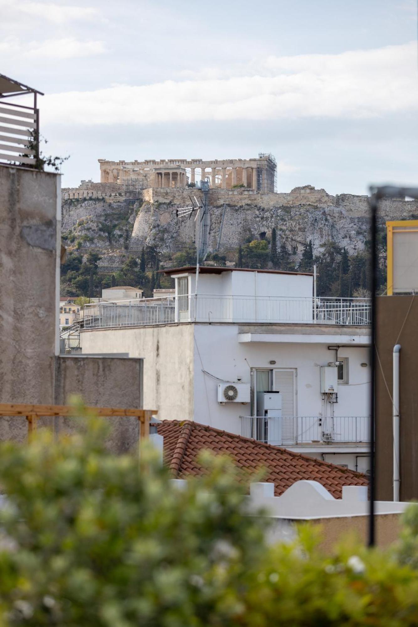 85 Sqm In The Heart Of Athens Shared Rooftop Deck Екстериор снимка